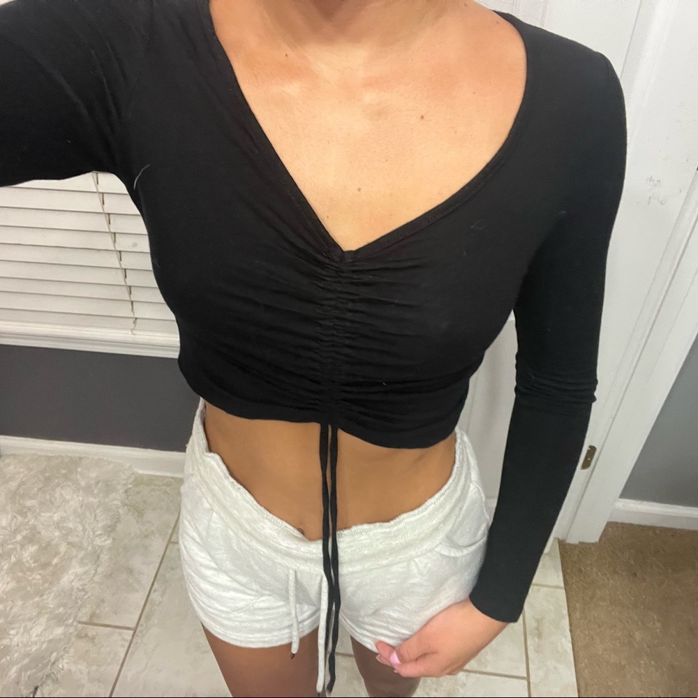 Long Sleeve Black Cropped Top